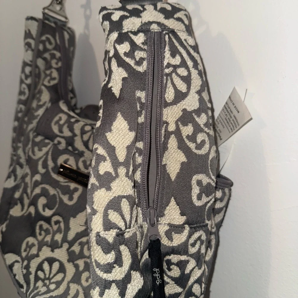 Petunia Pickle Bottom Touring Tote - Earl Grey